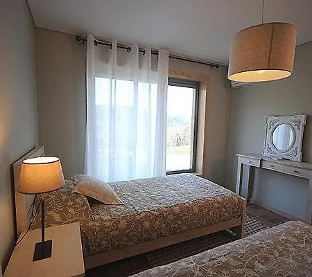 Moderne Ferienvilla Fuer 10 Personen In Cossourado Holiday home Linhares (Viana do Castelo)
