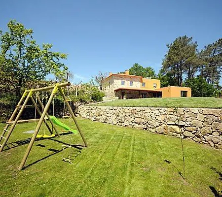 Moderne Ferienvilla Fuer 10 Personen In Cossourado Linhares (Viana do Castelo)