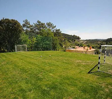 Moderne Ferienvilla Fuer 10 Personen In Cossourado Holiday home *